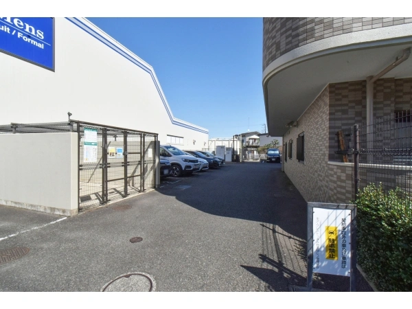モアクレストつきみ野IIセレノ 駐車場