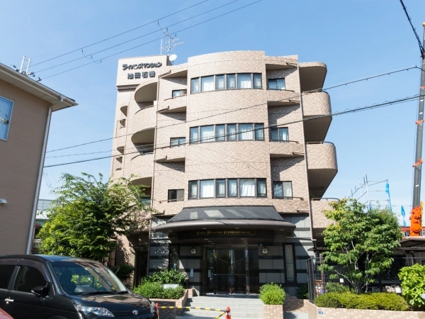 ライオンズマンション池田石橋 外観