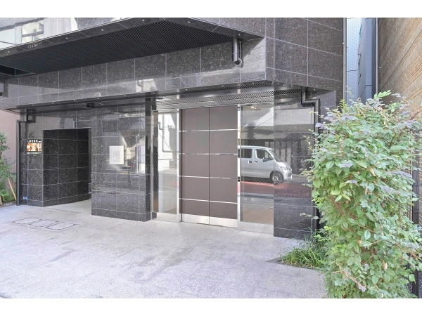 コンシェリア麻布PLATINUM SQUARE エントランス