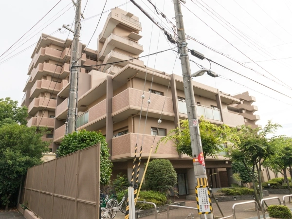 レジオン淡路 外観