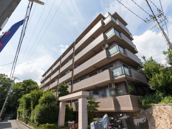 ネオグランデ池田五月山公園 外観