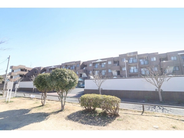 藤和鵠沼海岸ホームズ 外観
