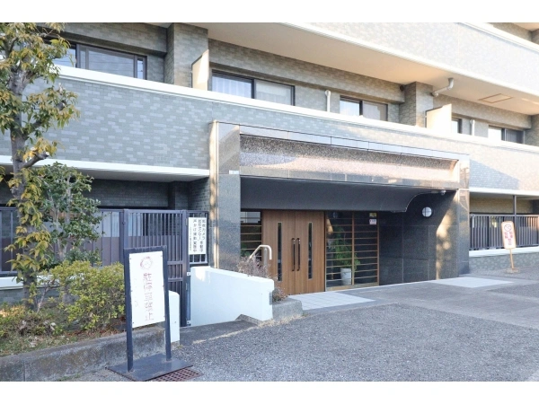 シティコート鵠沼 アプローチ