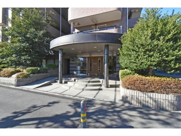 日神パレステージ湘南台 エントランス