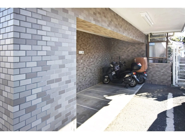 アプロアメニティ藤沢善行 バイク置場
