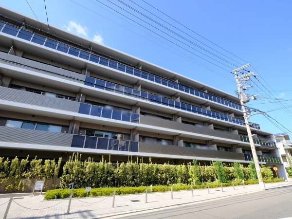 ウエリス吹田山手町 外観