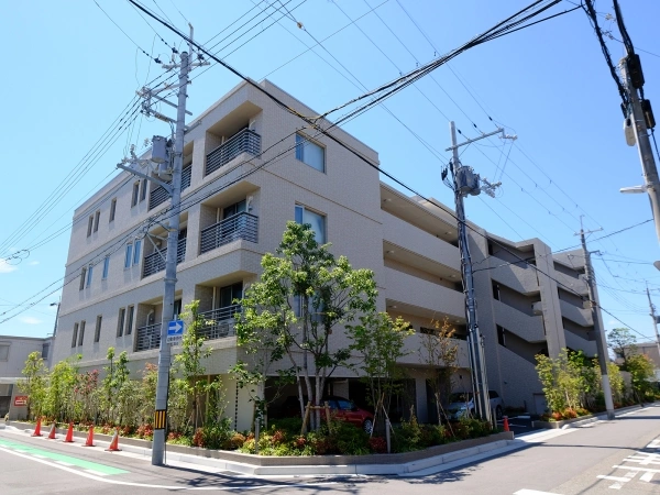 ザ・パークハウス甲子園若草町 外観