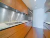 【東京都/渋谷区鶯谷町】センチュリーフォレスト A棟 キッチン：約4帖
食器洗浄機・浄水器・3口ガスコンロ