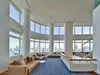 【東京都/港区六本木】アークヒルズ仙石山レジデンス 共用施設：［25F］天井高約6.8mを誇るビューラウンジ