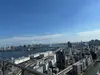 【東京都/港区芝浦】GLOBAL FRONT TOWER ゆとりあるバルコニーからは、レインボーブリッジと海を望む、開放的な眺望を楽しめます(天候による)。