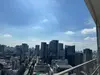 【東京都/港区芝浦】GLOBAL FRONT TOWER 開放的な眺望とともに、光と風の恩恵を得られる最上階住戸。晴れた日はバルコニーから青空を楽しめます。