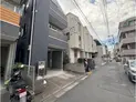 【東京都/豊島区池袋本町3丁目】豊島区池袋本町3丁目 一戸建て アプローチ