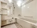 【東京都/小金井市本町1丁目】エアーズシティシーズンコート 浴室