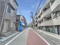 【東京都/世田谷区上馬1丁目】レジダンス・イン・三軒茶屋 前面道路