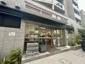 【東京都/港区南麻布1丁目】パークコート南麻布 セブン-イレブン 南麻布1丁目店(現地より約410m):