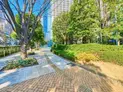 【東京都/港区東新橋1丁目】東京ツインパークスレフトウィング マンション前緑道(現地より約1m):