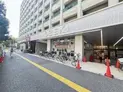 【東京都/杉並区高井戸西2丁目】高井戸第二ハイホーム スーパーオオゼキ高井戸店(現地より約10m):マンション1階施設内