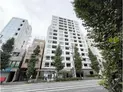 【東京都/文京区向丘1丁目】ファミールヒルズ本郷東大前 外観:中央、白色の建物