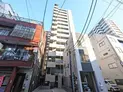 【東京都/台東区根岸5丁目】ティモーネプレミアム三ノ輪ステーション 外観:中央の建物