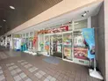 【東京都/港区台場2丁目】ザ・タワーズ台場 ファミリーマート お台場海浜公園店(現地より約130m):