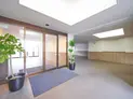 【埼玉県/入間郡三芳町大字藤久保】ヴィルヌーブ鶴瀬 エントランス