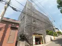 【神奈川県/横浜市神奈川区白幡向町】横浜市神奈川区白幡向町 一棟マンション 外観:大規模修繕工事中