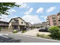 【神奈川県/川崎市高津区北見方2丁目】川崎市高津区北見方2丁目 一棟アパート 外観:左側4棟、奥の物件が対象物件