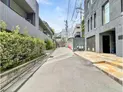 【東京都/港区西麻布4丁目】港区西麻布4丁目 住宅付店舗(一棟) 前面道路