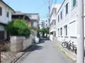 【東京都/世田谷区大原2丁目】世田谷区大原2丁目 一棟アパート 【現地前面道路2024年5月撮影】