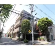 サーラ・プラティコ