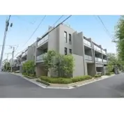 イニシアイオ文京仲坂