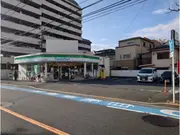 ファミリーマート渋谷本町店