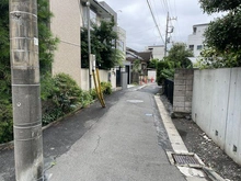 【埼玉県/さいたま市浦和区神明】さいたま市浦和区神明2丁目 前面道路（北側）