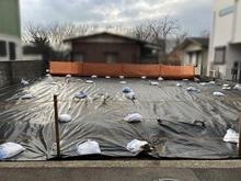 【神奈川県/横浜市西区北軽井沢】横浜市西区北軽井沢土地　B区画 現地：２区画全景※本件対象は右側