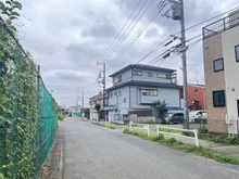 【東京都/稲城市東長沼】稲城市東長沼　土地 前面道路を含む外観