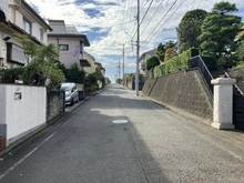 【神奈川県/横浜市青葉区あざみ野】横浜市青葉区あざみ野2丁目　土地 前面道路含む外観