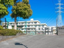 【神奈川県/横浜市青葉区美しが丘西】横浜市青葉区美しが丘西3丁目　土地 横浜市立嶮山小学校 約1400m