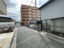 【埼玉県/川口市上青木西】川口市上青木西4丁目 前面道路