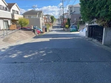 【神奈川県/横浜市青葉区たちばな台】横浜市青葉区たちばな台1丁目 土地 前面道路