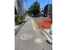 【東京都/中野区中野】東京都中野区中野1丁目 西側道路