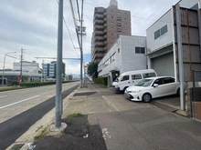 【愛知県/名古屋市西区康生通】愛知県名古屋市西区康生通2丁目 前面道路含む外観