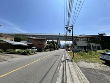 【神奈川県/足柄上郡松田町神山】足柄上郡松田町神山　土地 前面道路