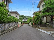【神奈川県/相模原市緑区若葉台】相模原市緑区若葉台三丁目　売地 前面道路