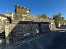 【神奈川県/鎌倉市梶原】鎌倉市梶原3丁目　土地 現地（古家あり）