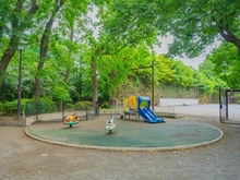 【東京都/世田谷区下馬】世田谷区下馬三丁目 土地 区立下馬中央公園（現地より約150m）