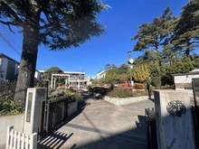 【東京都/杉並区荻窪】杉並区荻窪4丁目　土地 荻窪つどい公園（現地より約240m）