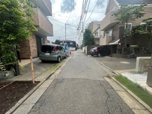【東京都/目黒区目黒】目黒区目黒4丁目　建築条件付き売地 前面道路
