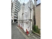 【東京都/荒川区西日暮里】荒川区西日暮里1丁目建築条件付売地 現地（古家あり）