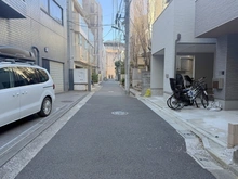 【東京都/港区三田】港区三田三丁目　古家付き土地 前面道路