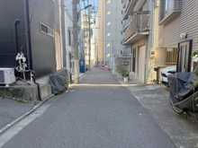 【東京都/港区三田】港区三田三丁目　古家付き土地 前面道路